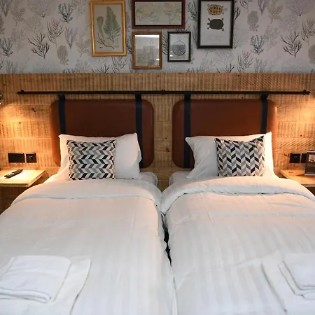 The White Bear Hotel